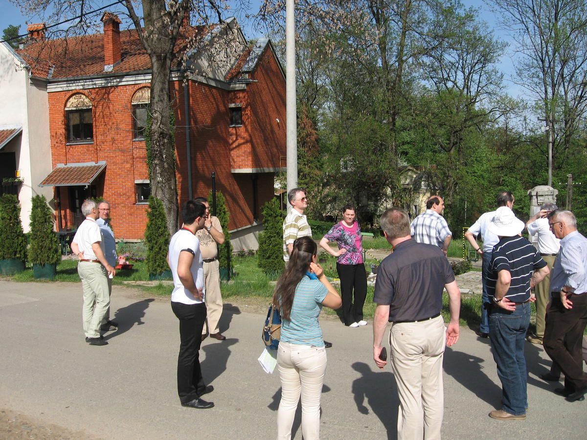 Saturday, 27 April; Walk Tour