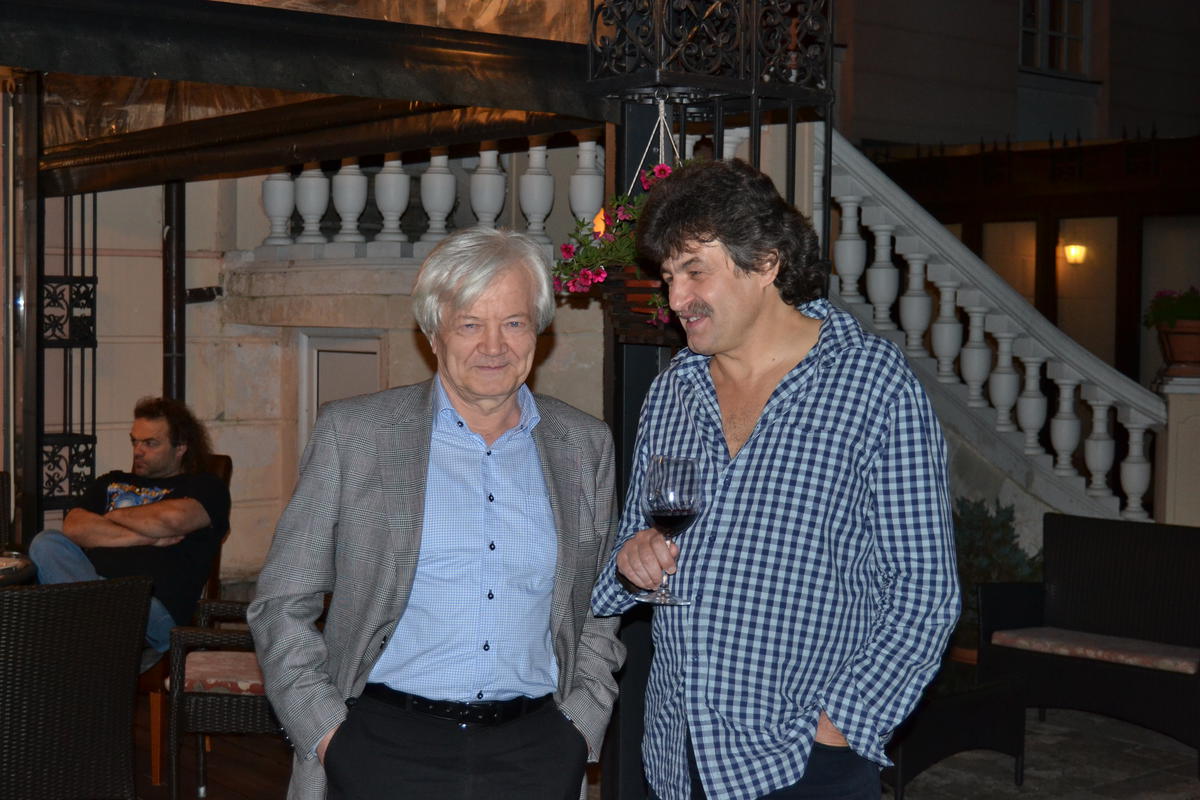 Saturday, 27 April; Conference Dinner